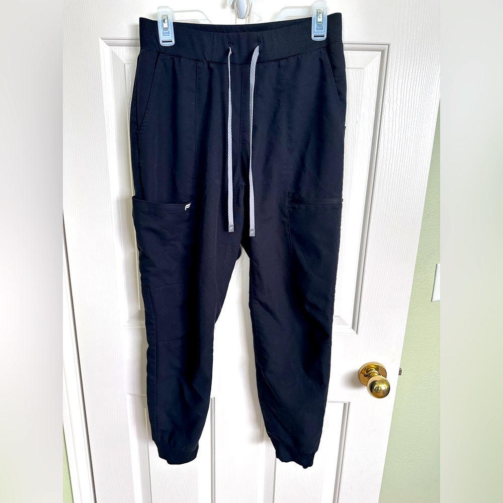 Fabletics Scrub Pants-Size M-Excellent Condition